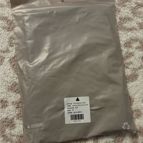 Balance Athletica Ascend Short - Picture 4 of 5